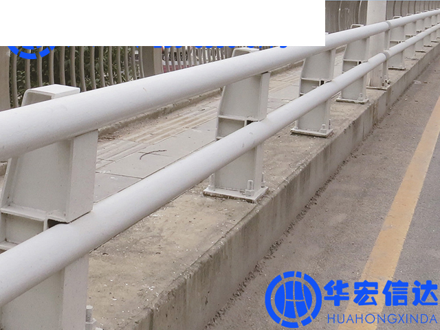 防撞護(hù)欄01_副本.jpg
